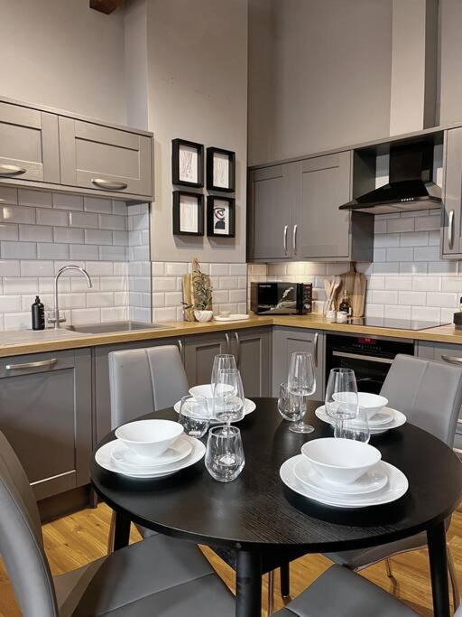 טודמורדן Cosy 2 Bedroom Apartment מראה חיצוני תמונה