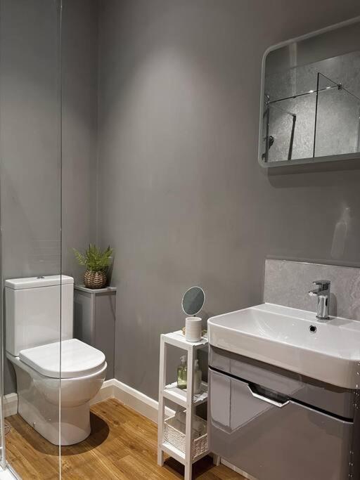 טודמורדן Cosy 2 Bedroom Apartment מראה חיצוני תמונה